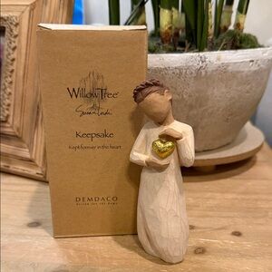 Willow Tree Figurine Keepsake